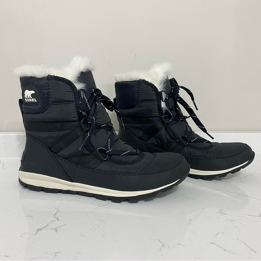 Sorel Whitney Short Lace Winter Snow Boots